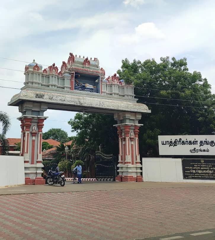 Yatri Nivas Guest House